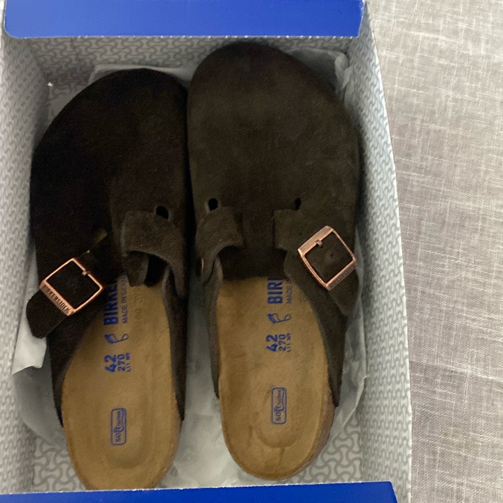 Birkenstock Boston size US 11 Moccasin brand new.